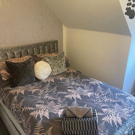 Hurst Meadow View Flat 1 아파트 외부 사진